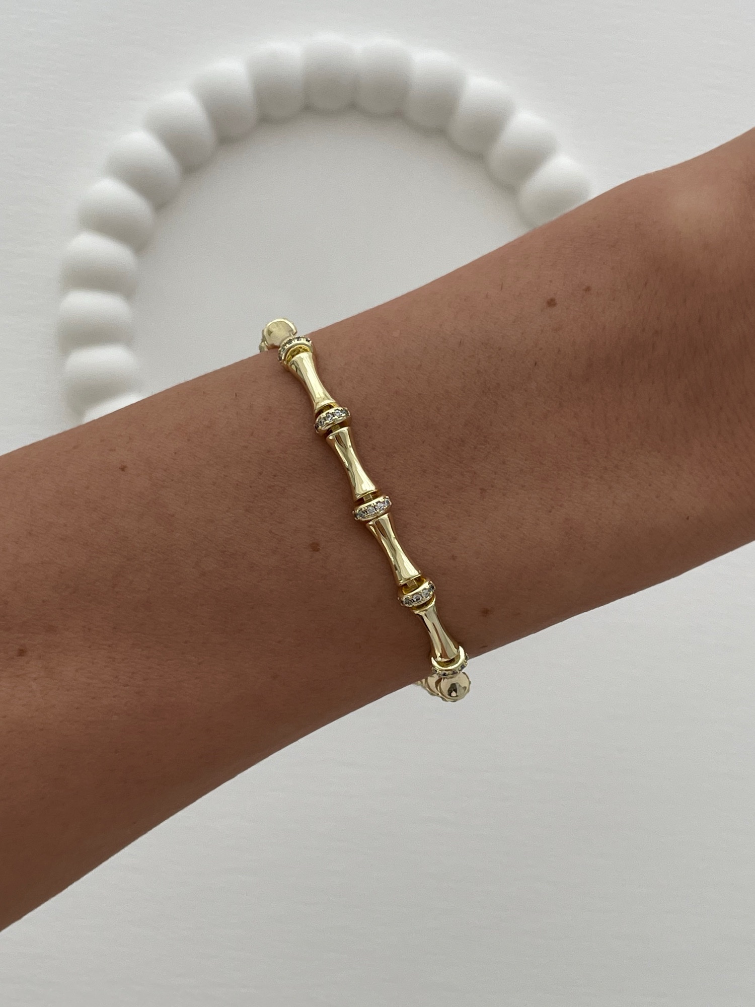 img_3377-3 Özel Seri Zirkon Taşlı Kemik Tasarım Gold Bileklik