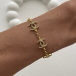 Özel Seri Marka Model Zirkon Taşlı CC Üçlü Tasarım Gold Bileklik