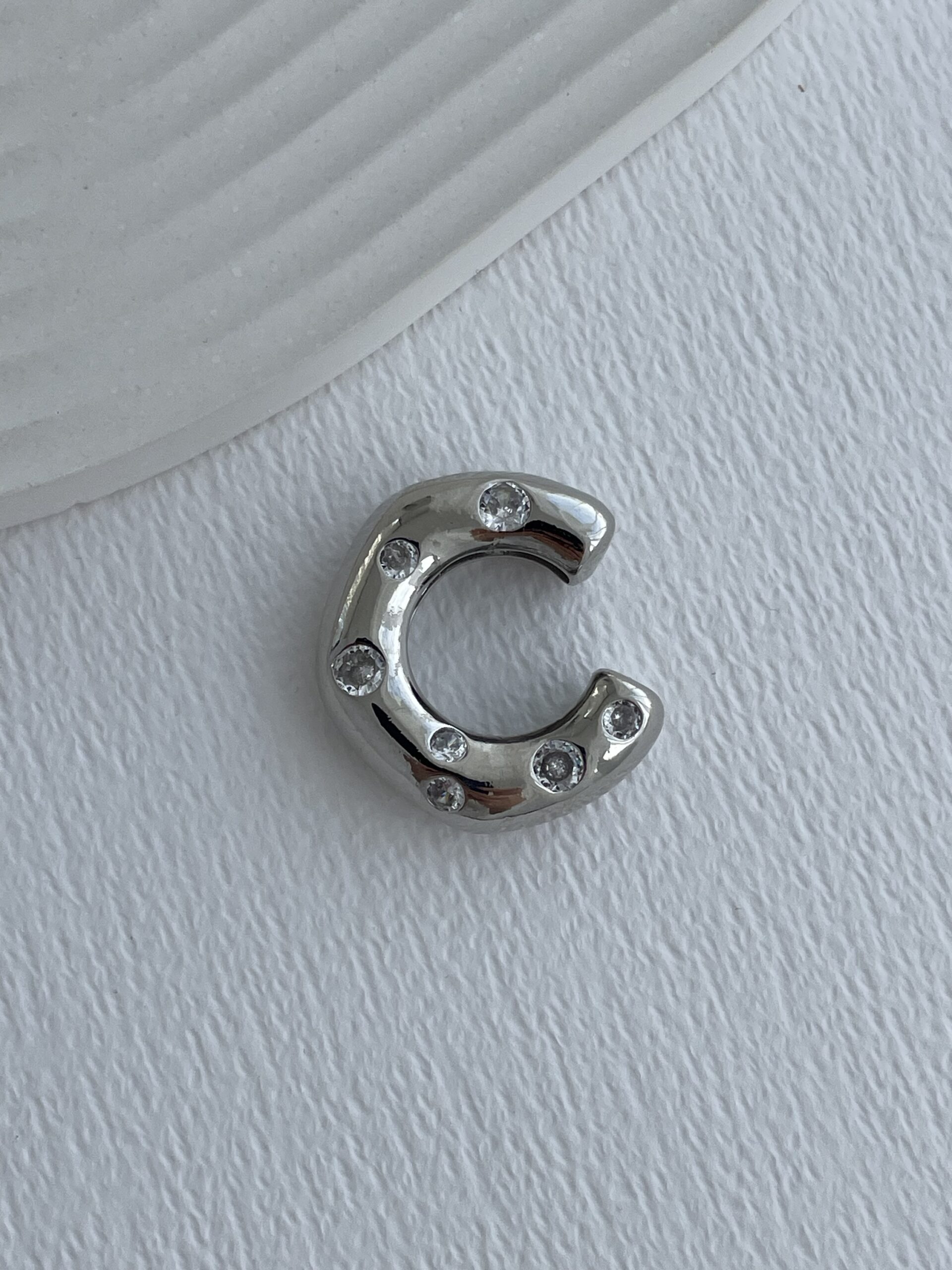 img_3229.jpeg Özel Seri Zirkon Taşlı Kalın Gümüş Earcuff Küpe - Görsel 1