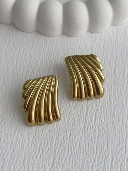 Çelik Kanat Tasarım Gold Küpe