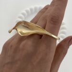 Özel Seri Yaprak Tasarım İkili Parmak Geçmeli Ayarlanabilir Gold Yüzük