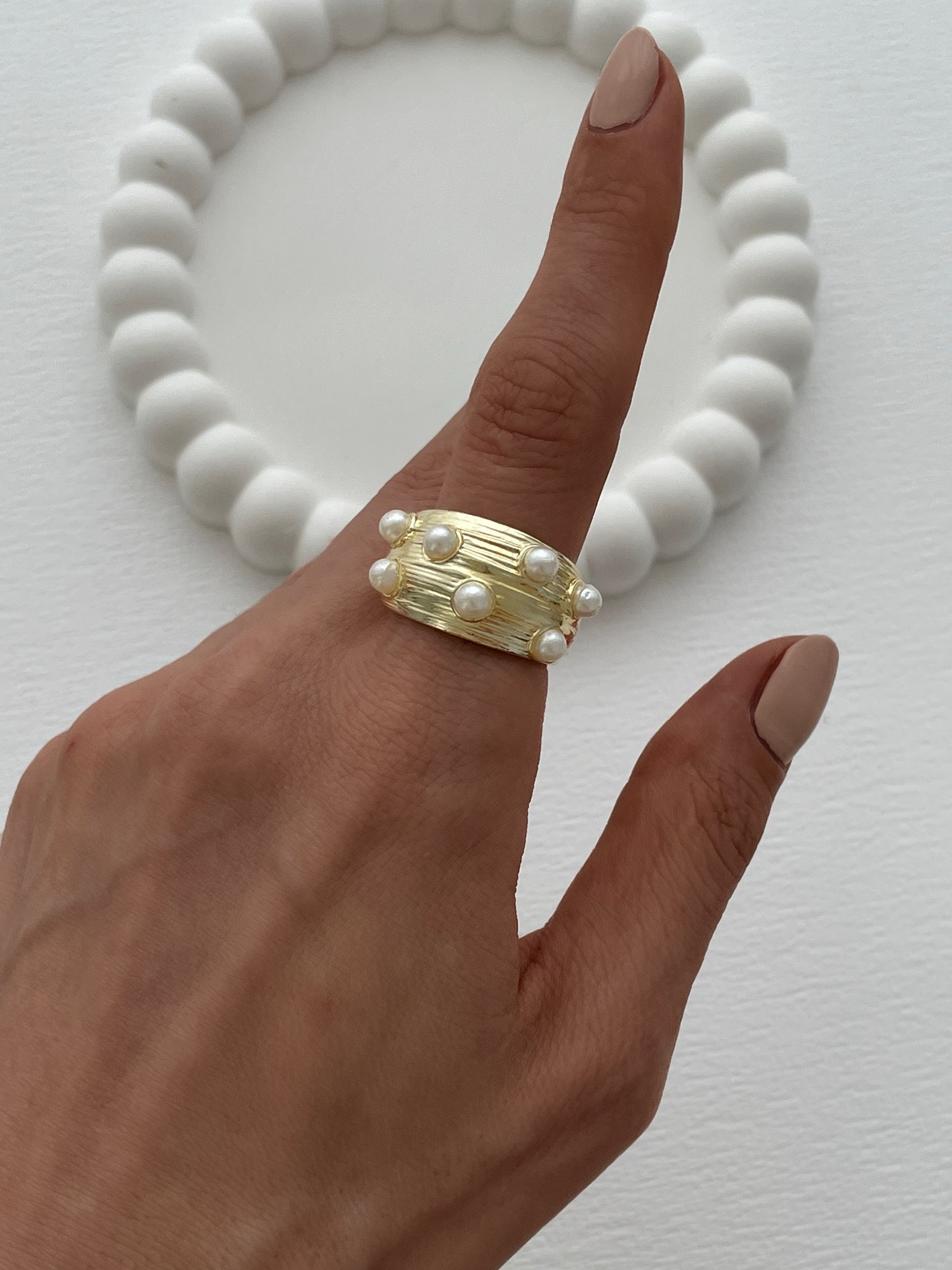 img_6479-5 Özel Seri Minik İnci Top Detay Bombe Tasarım Ayarlanabilir Gold Yüzük