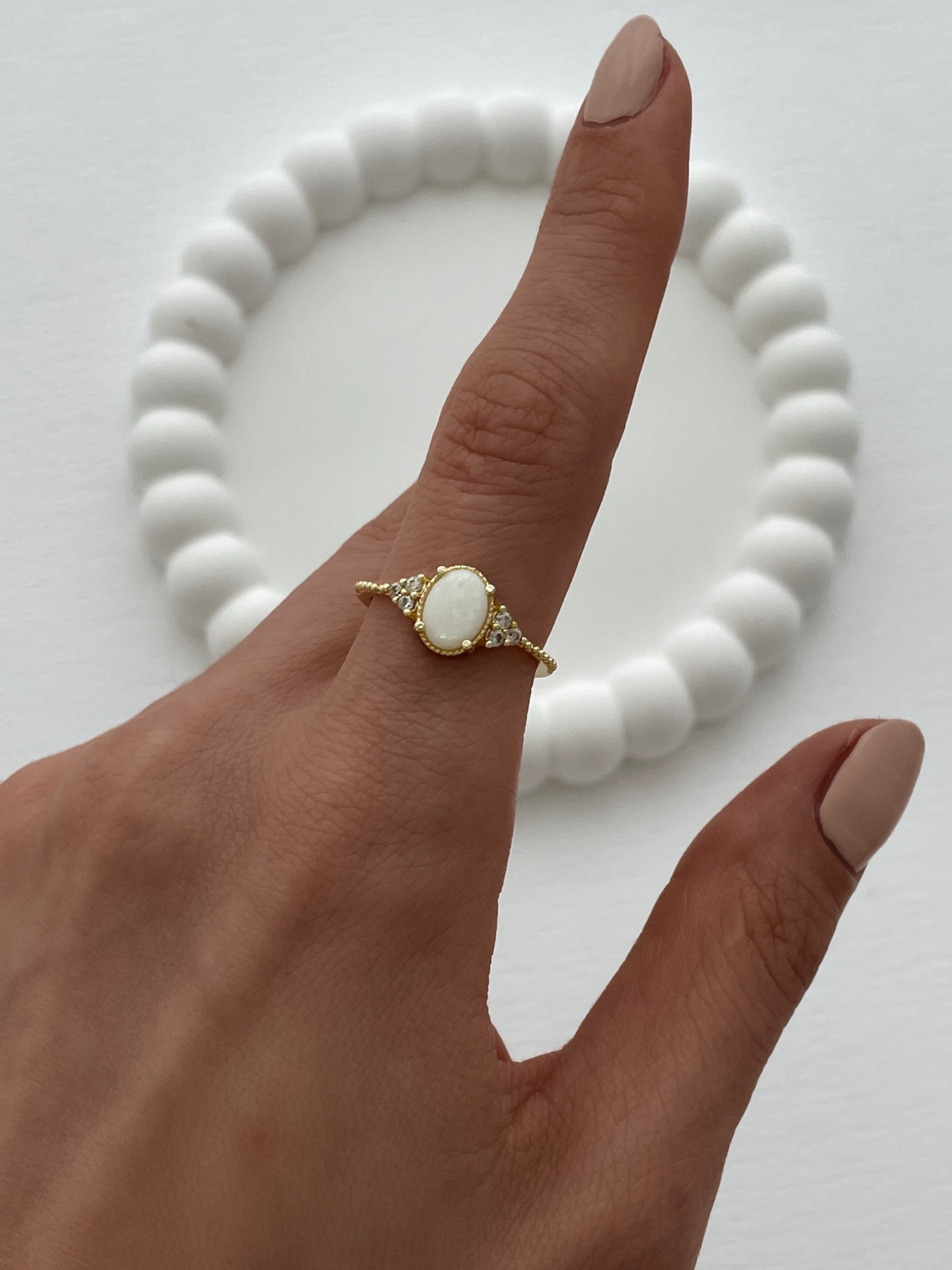 img_6559-4 Özel Seri Beyaz Opal Taş Tasarım Zirkon Taşlı Oval Gold Ayarlanabilir Yüzük