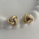 Özel Seri Mini Düğüm Tasarım Gold Küpe