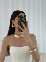 Özel Seri Bombe Tasarım Yuvarlak Gold Küpe - Görsel 3