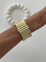 Özel Seri Tırtık Tasarım Gold Kelepçe Bileklik - Görsel 3